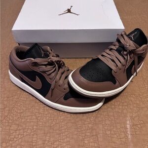 Jordan AJ 1 Low Women’s Brown and Black